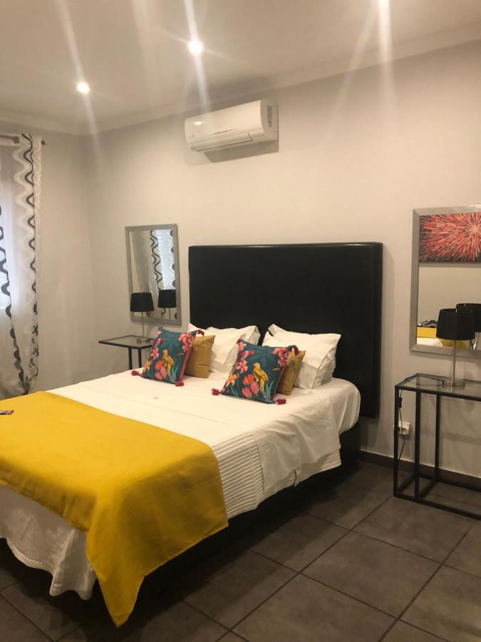 Merry's House Gasthof Lagos